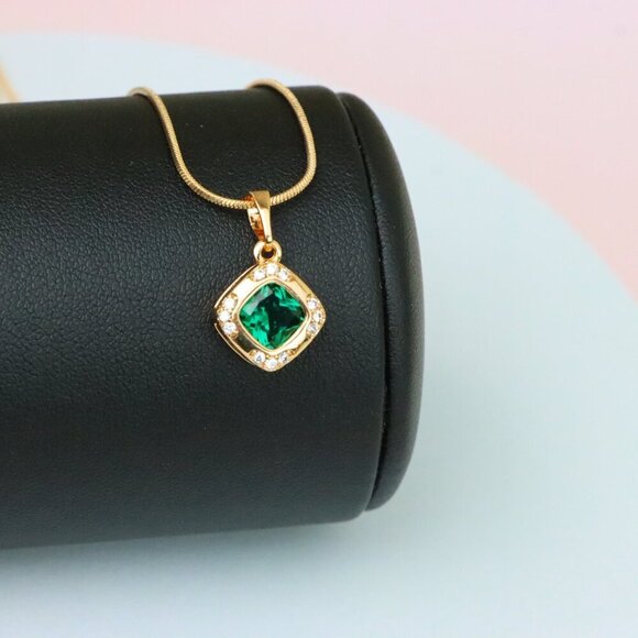 "Green Cushion Stone Pendant in Gold Plated Brass with Crystal Halo, XPPT1768 - Picture 4 of 14